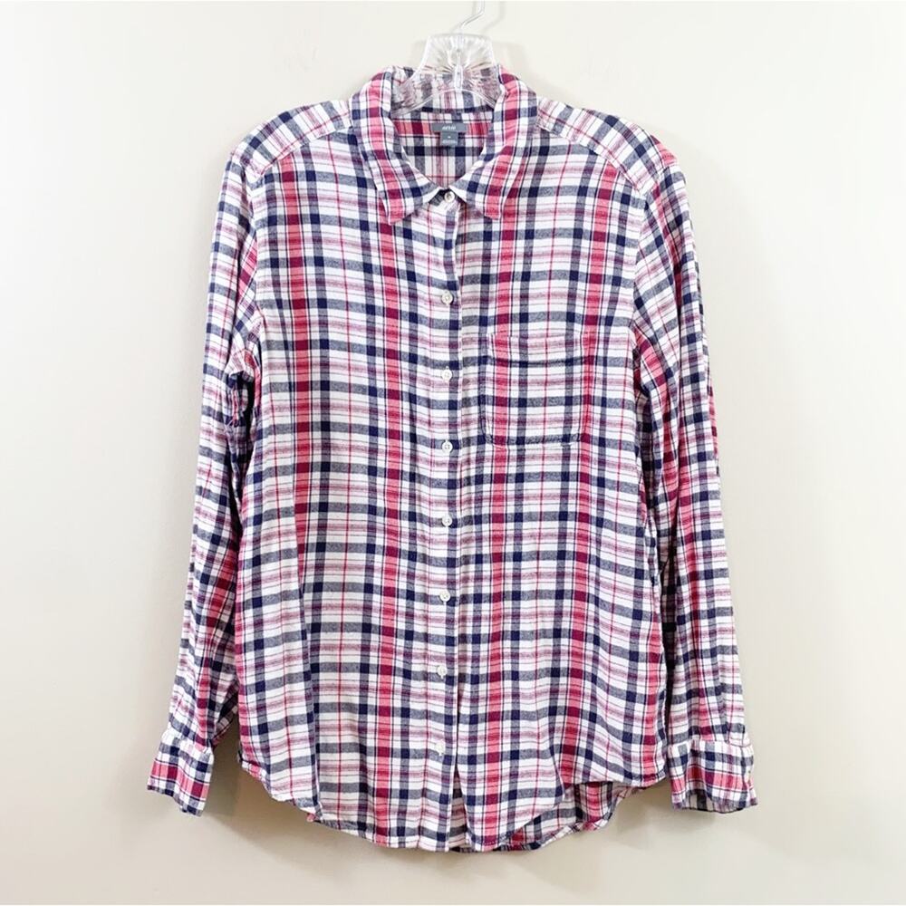 Aerie Plaid Flannel Button Down Long Sleeve Navy/White Shirt